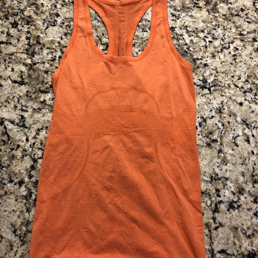 Lululemon size 8 run swiftly tank top orange